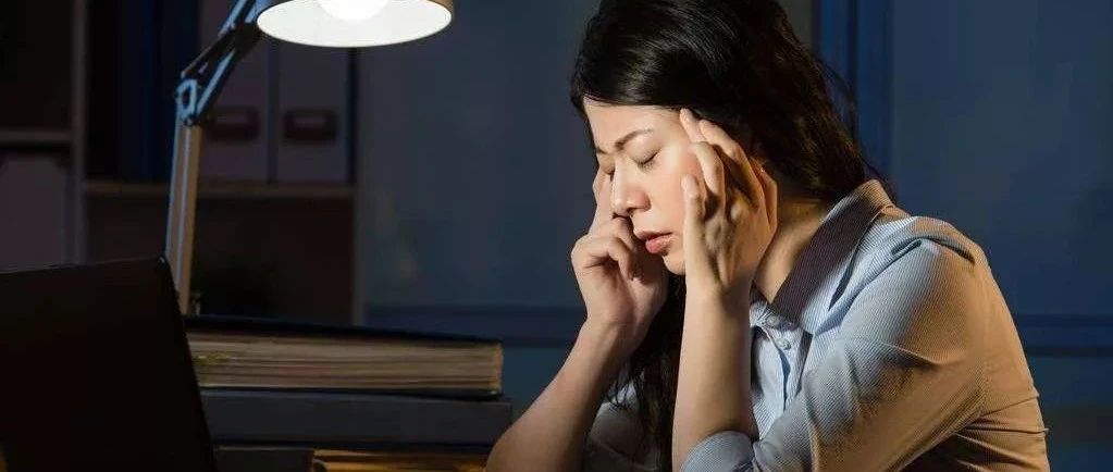 为什么说熬夜会影响你的寿命与运势？命理、科学、中医三方面深度解析