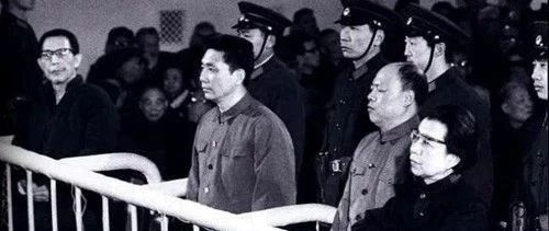 文革中江青、王洪文在38军的“表演”